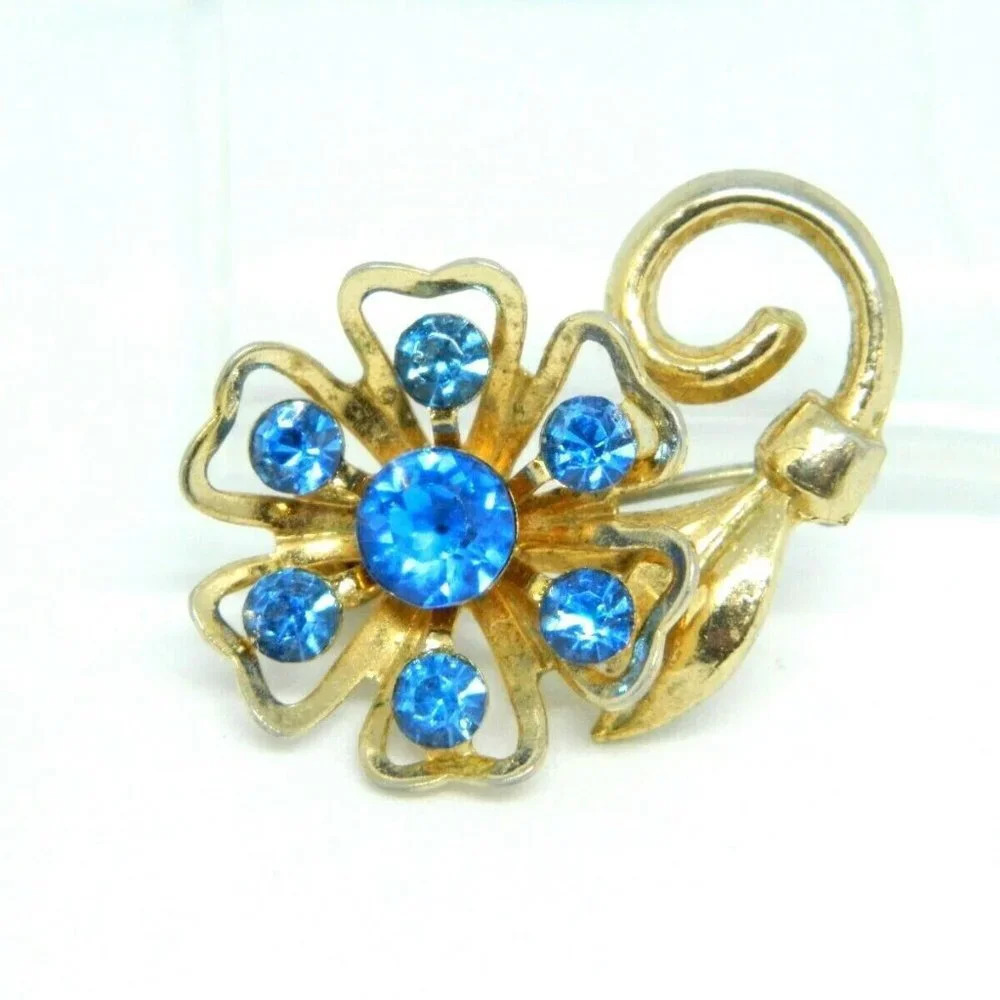 Gold Tone CORO Blue Rhinestone Flower Pin Brooch